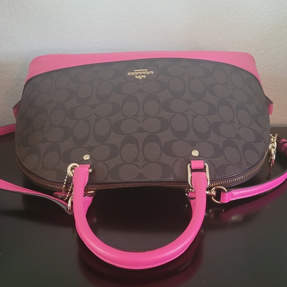 Coach SIERRA SATCHEL IN SIGNATURE - Picture 8 of 14